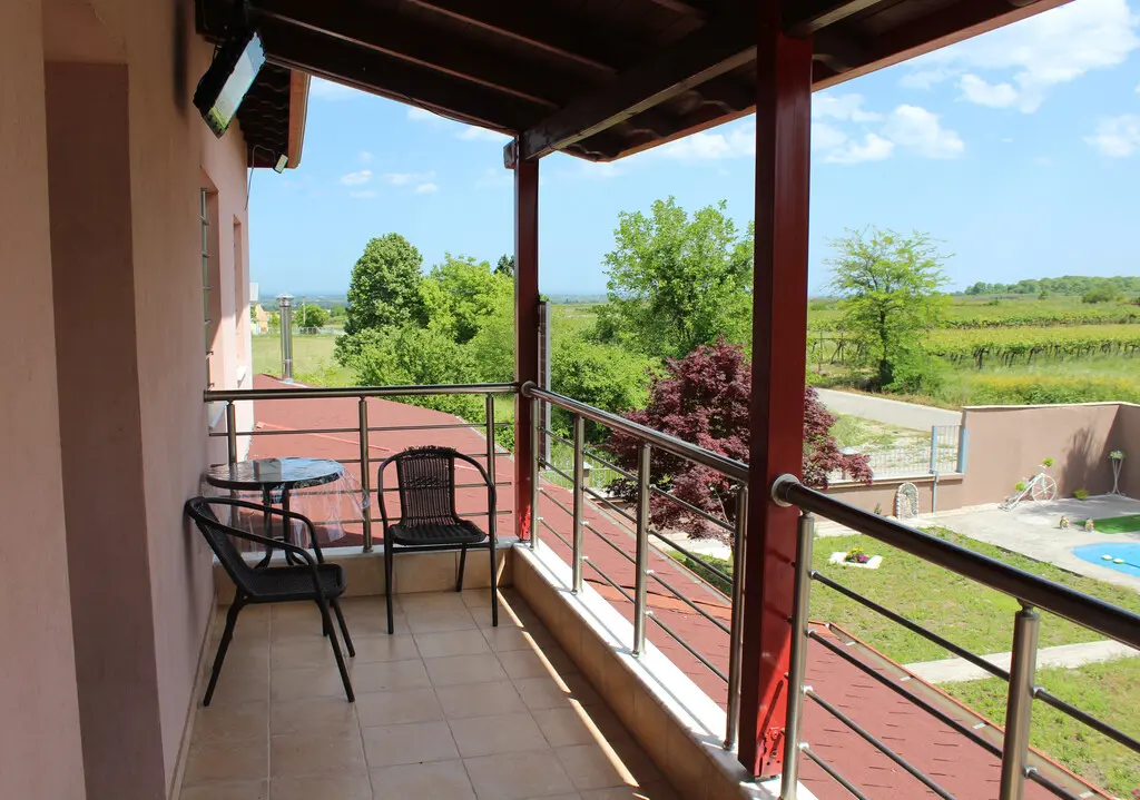 Detached House Of 160 M² With Olympic Coast Features In Olympic Coast