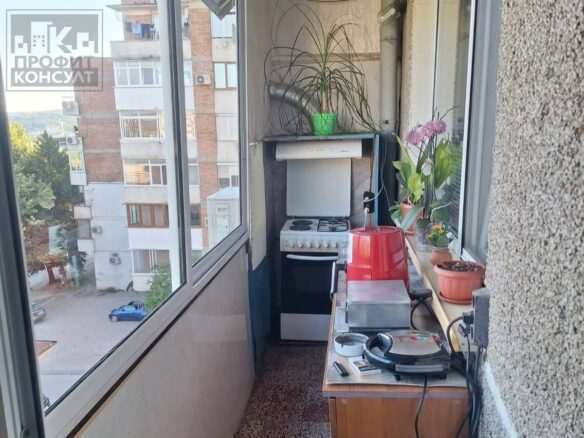 Apartment Of 75 M² With Balcony In Kolyo Ficheto District, Veliko Tarnovo