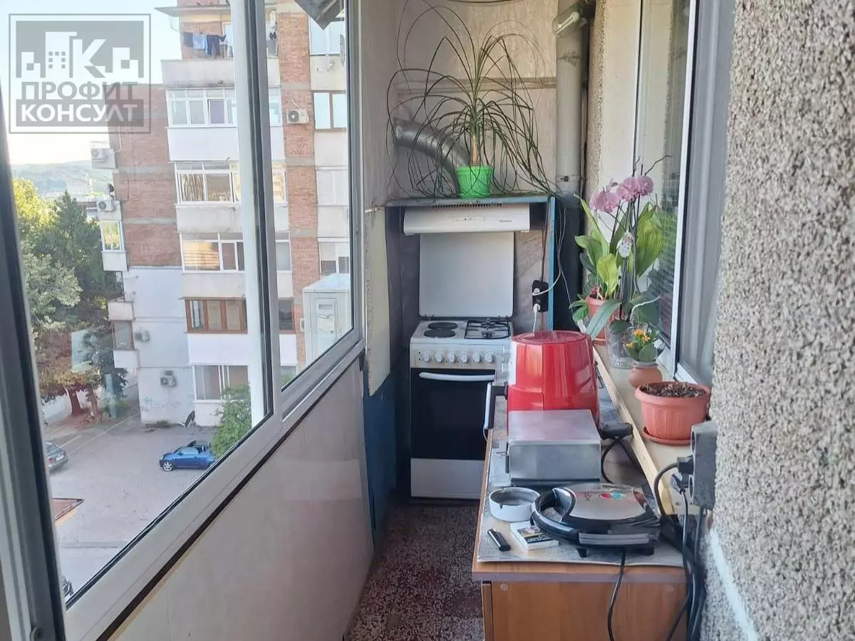 Apartment Of 75 M² With Balcony In Kolyo Ficheto District, Veliko Tarnovo