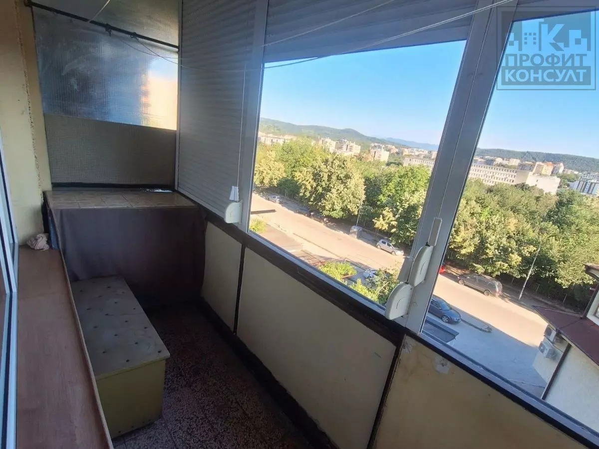 Apartment Of 75 M² With Balcony In Kolyo Ficheto District, Veliko Tarnovo