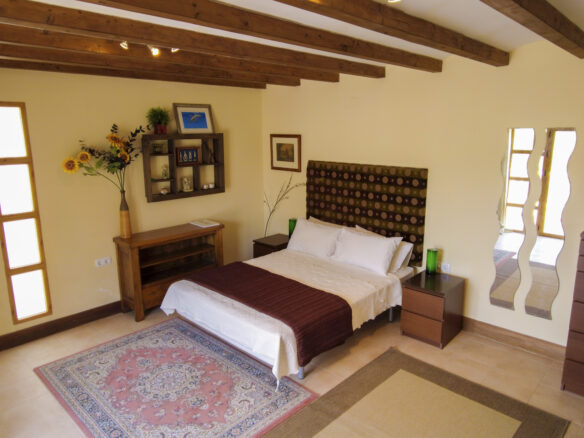 Mediterranean Villa Of 700 M² With Multi-functional Retreat In Salinas/sax, Alicante