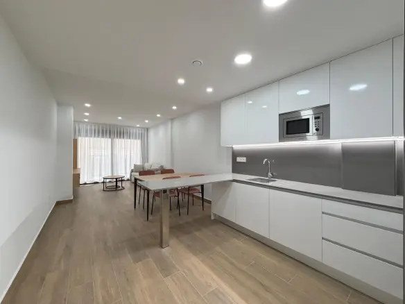 Apartment Of 103 M² In Torrevieja, Spain