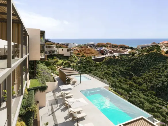 Villa Of 142 M² With Sea Views In Fuengirola, Spain