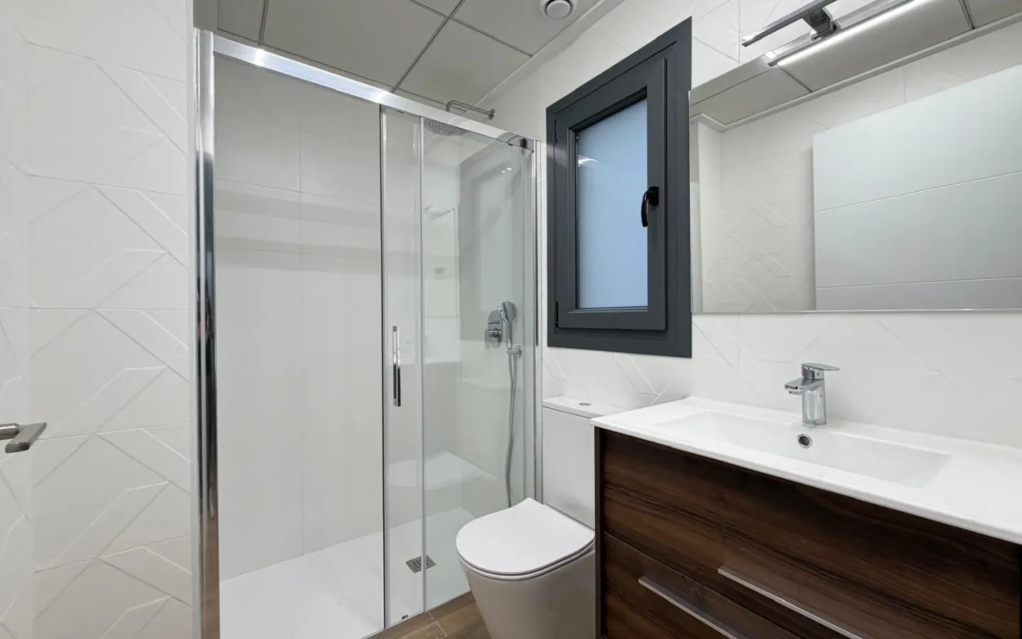 Apartment Of 103 M² In Torrevieja, Spain
