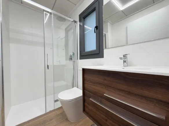 Apartment Of 103 M² In Torrevieja, Spain