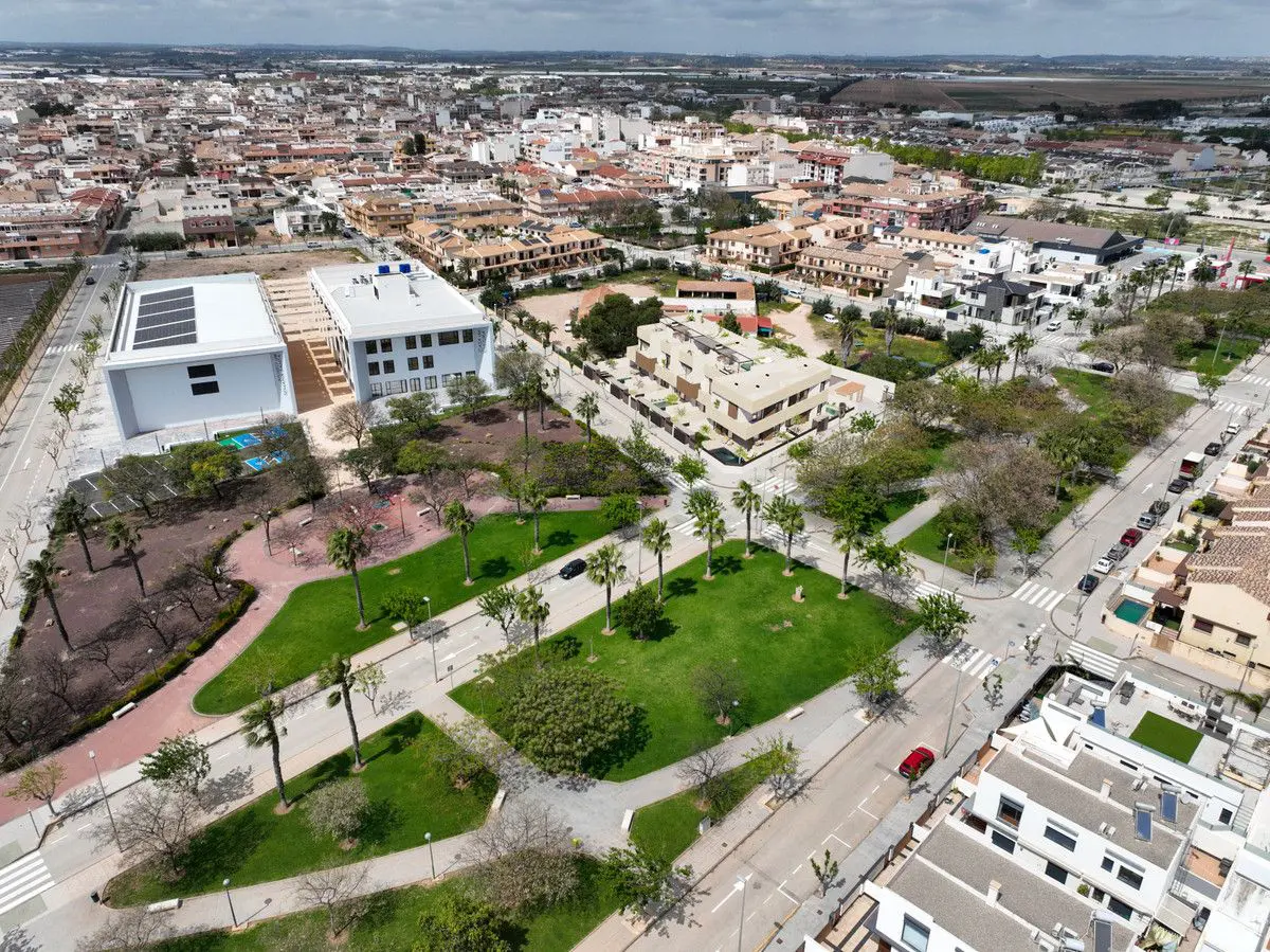 Apartment Of 92 M² In Pilar De La Horadada, Spain
