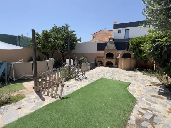 Villa Of 192 M² In Torrevieja, Spain