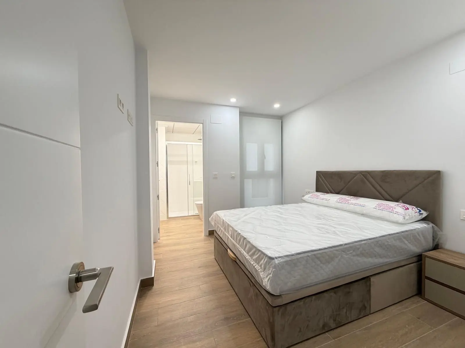 Apartment Of 103 M² In Torrevieja, Spain
