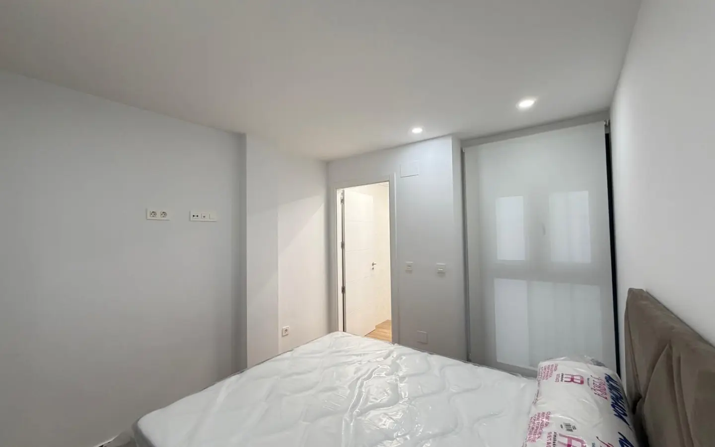 Apartment Of 103 M² In Torrevieja, Spain