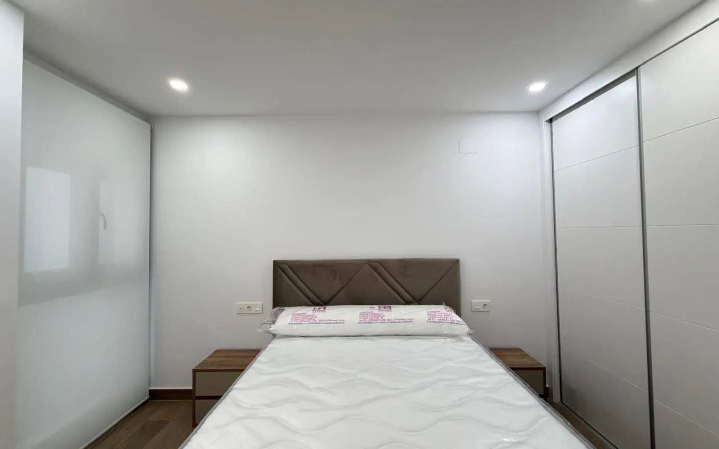 Apartment Of 103 M² In Torrevieja, Spain