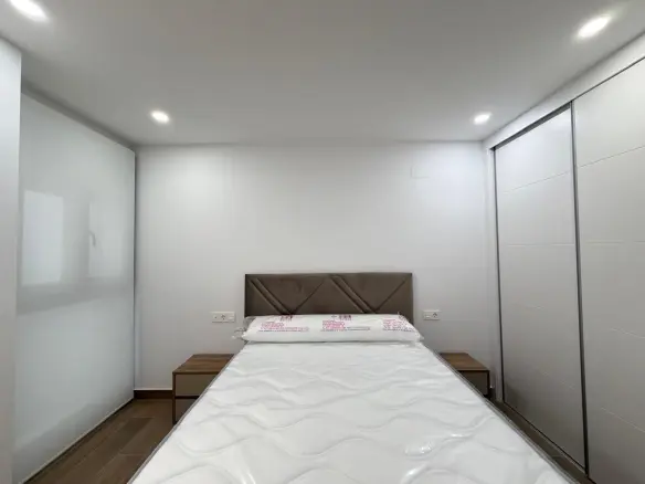 Apartment Of 103 M² In Torrevieja, Spain