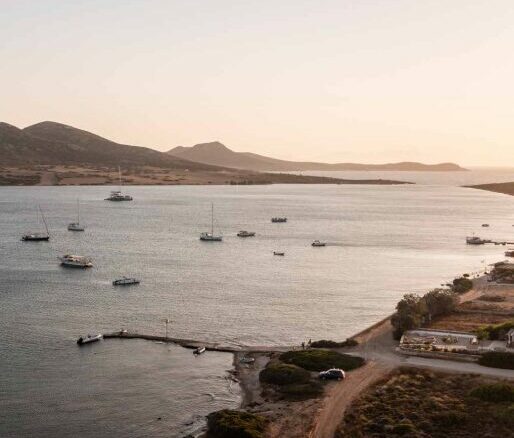 Villa Of 5 Bedrooms With Sea View In Agios Georgios, Antiparos