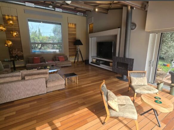 Villa Of 6 Bedrooms With Private Pool And Gardens In Marousi
