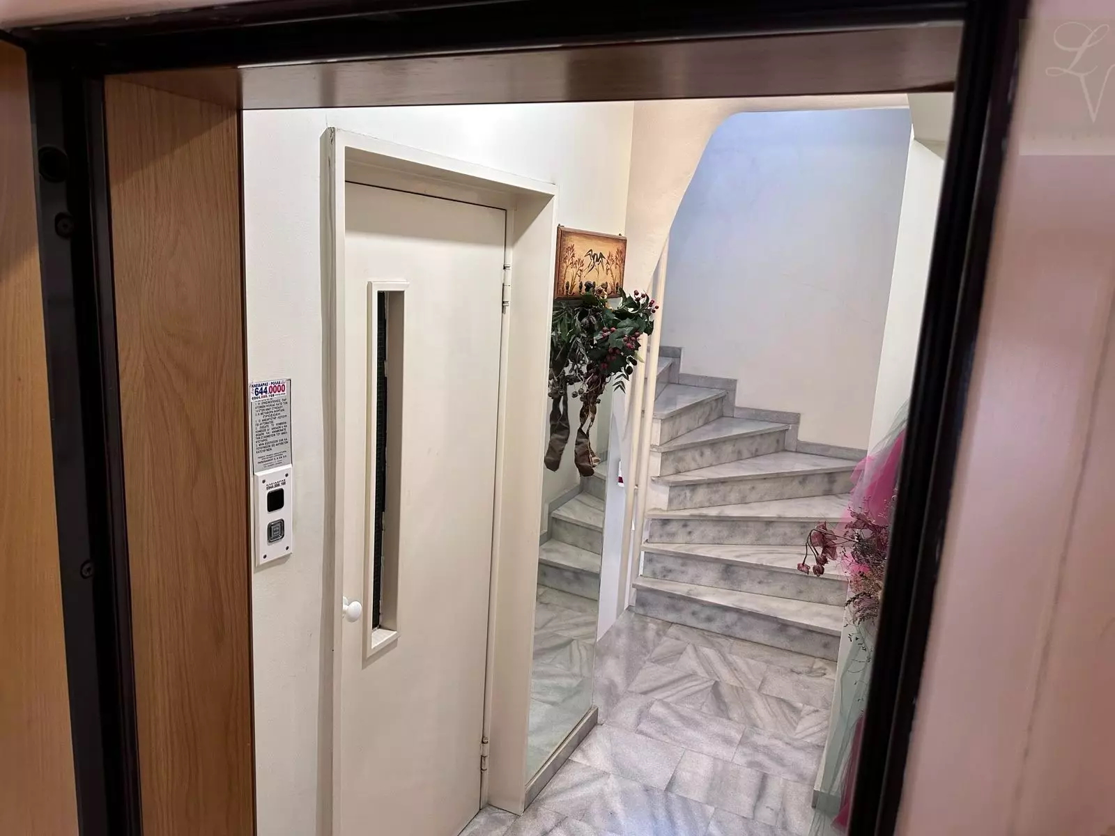 46 Residences Of 125 M² With Outstanding Features In Lycabettus Hill