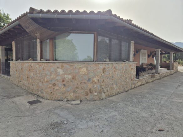 Finca Of 341 M² In Selva, Spain
