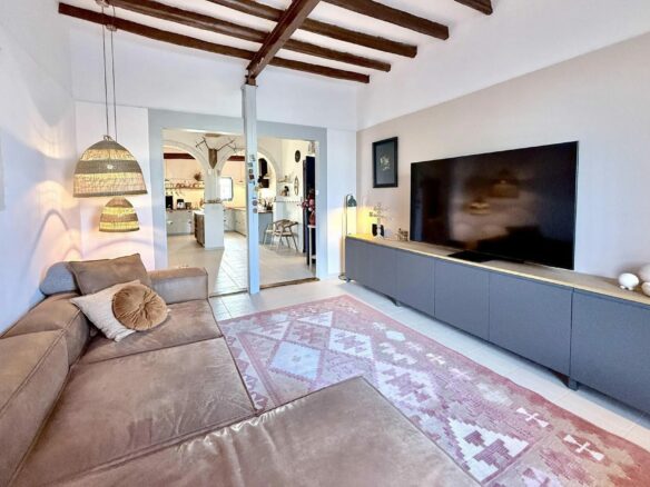 Equestrian & Olive Estate: Mediterranean Living – Alicante