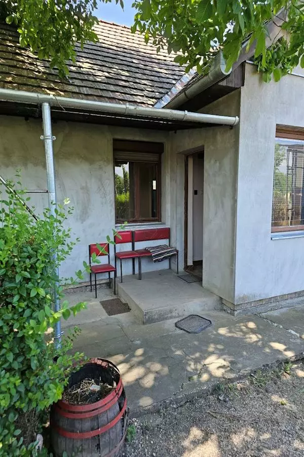 House Of 100 M² In Dombóvár, Tolna