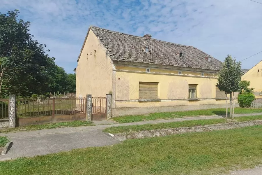 House Of 0 M² With In Drávagárdony, Somogy