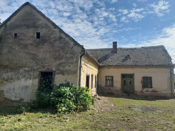 House Of 114 M² With In Drávagárdony, Somogy