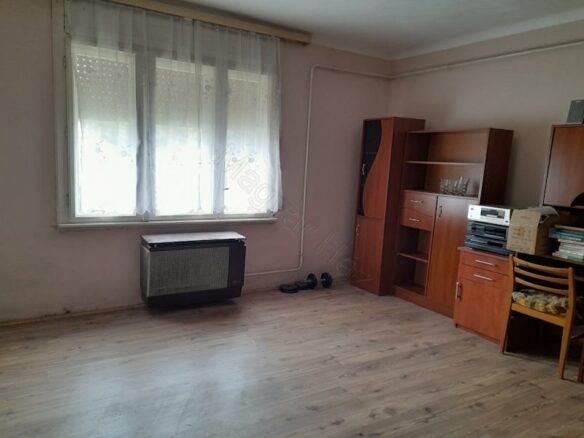 House Of 120 M² With 4 Rooms In Bolhó, Somogy