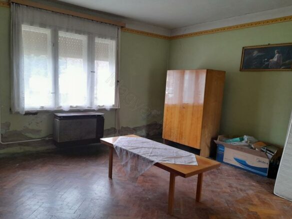 House Of 120 M² With 4 Rooms In Bolhó, Somogy