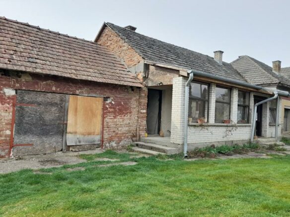 House Of 120 M² With 4 Rooms In Bolhó, Somogy