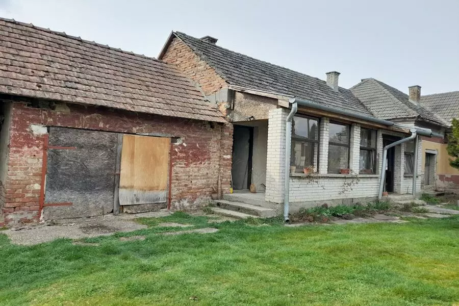 House Of 120 M² With 4 Rooms In Bolhó, Somogy