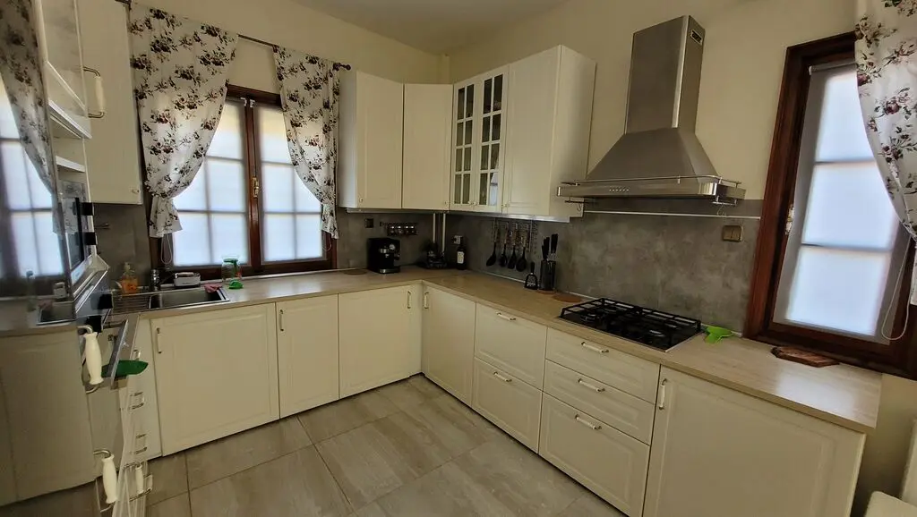 Detached House Of 200 M² In The Suburbs Of Thessaloniki