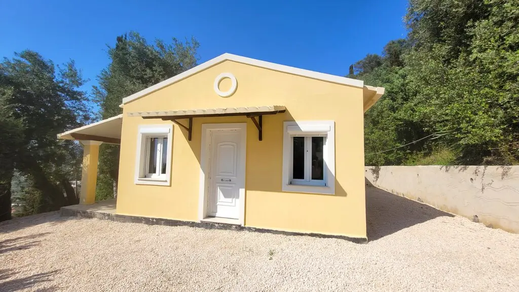 Detached House Of 224 M² In Corfu