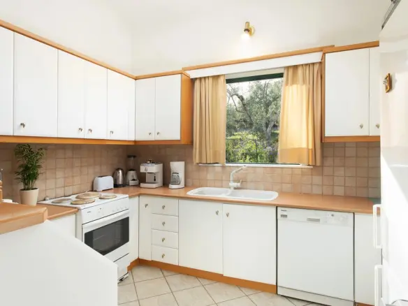 Detached House Of 110 M² In Peloponnese