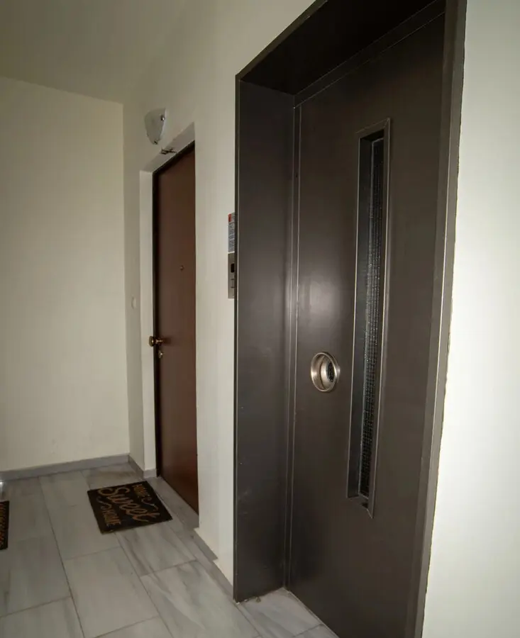 Flat Of 46 M² In Athens