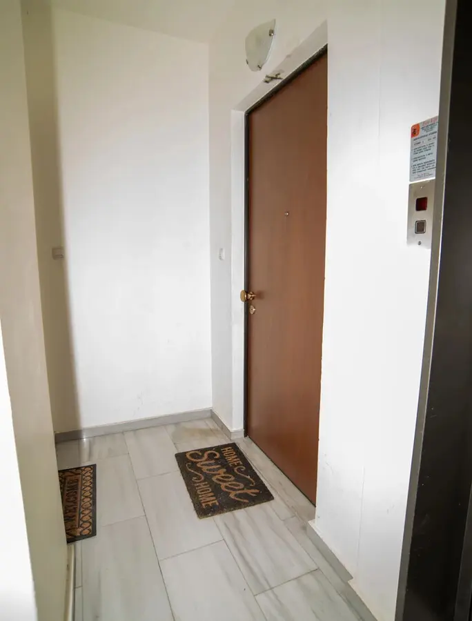 Flat Of 46 M² In Athens