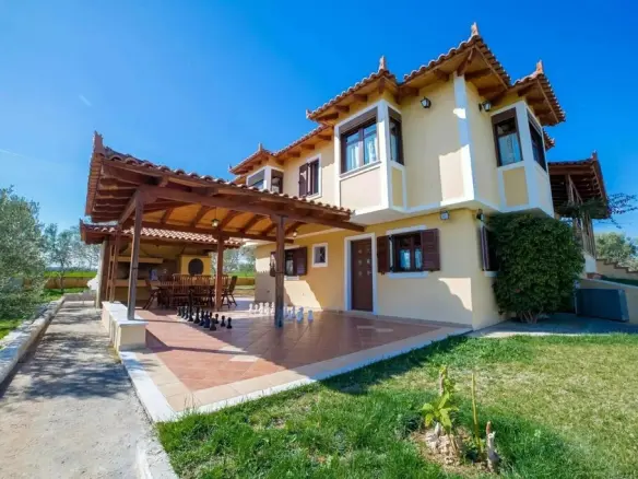 Detached House Of 180 M² In Euboea Island