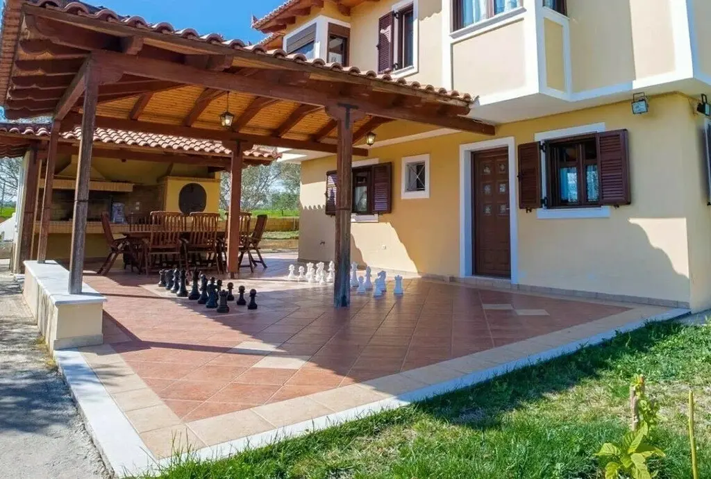 Detached House Of 180 M² In Euboea Island