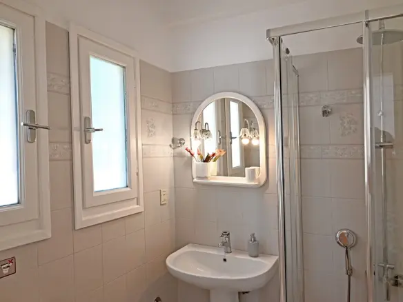 Villa Of 350 M² In Attica