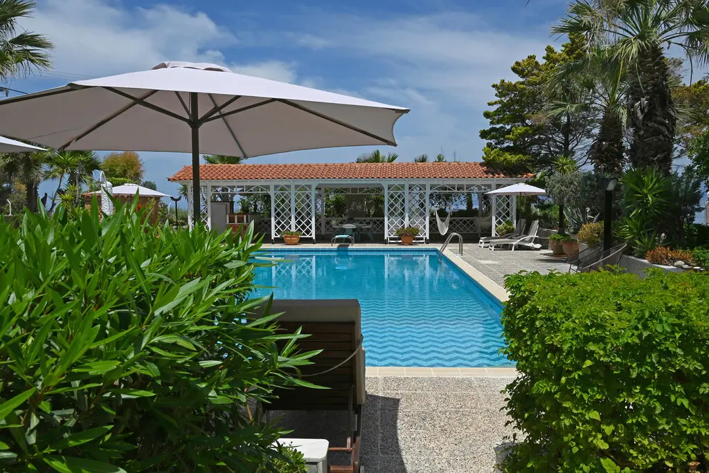 Villa Of 350 M² In Attica