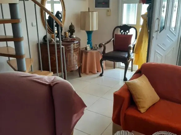 Maisonette Of 130 M² In Euboea