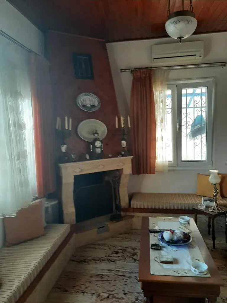 Maisonette Of 130 M² In Euboea