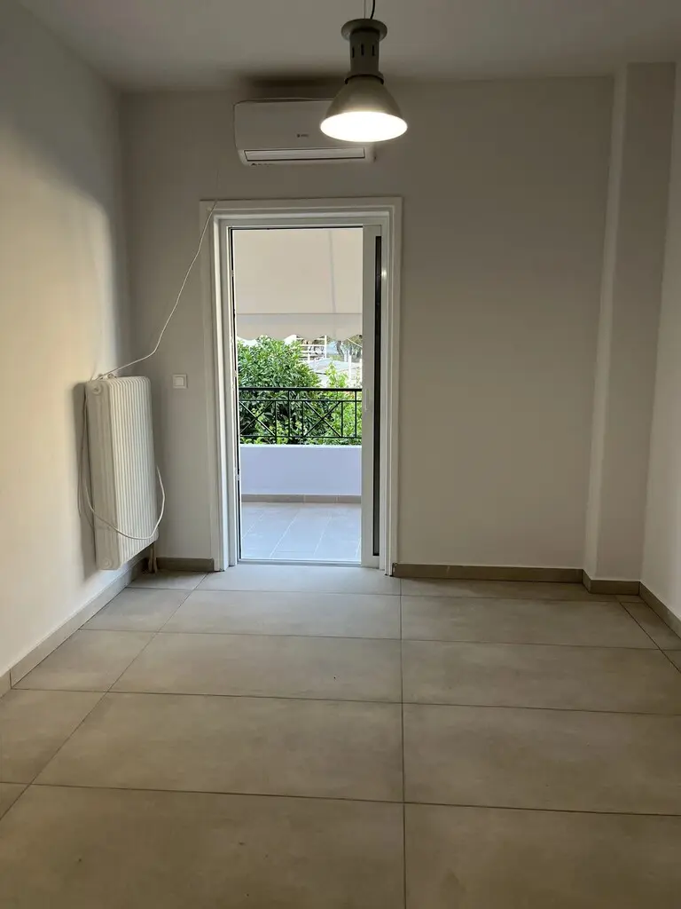 Flat Of 52 M² In Athens