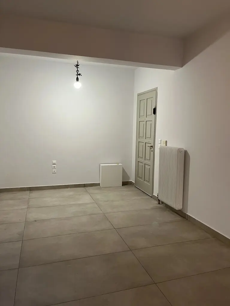 Flat Of 52 M² In Athens