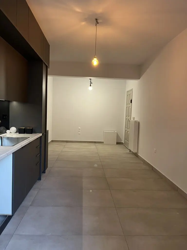 Flat Of 52 M² In Athens