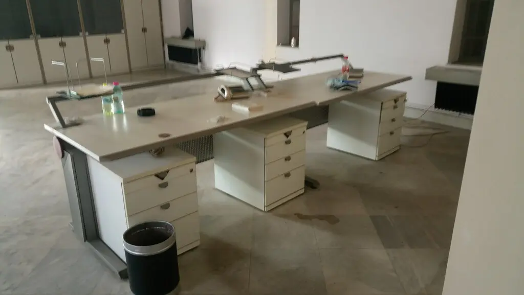 Commercial Property Of 560 M² In Athens