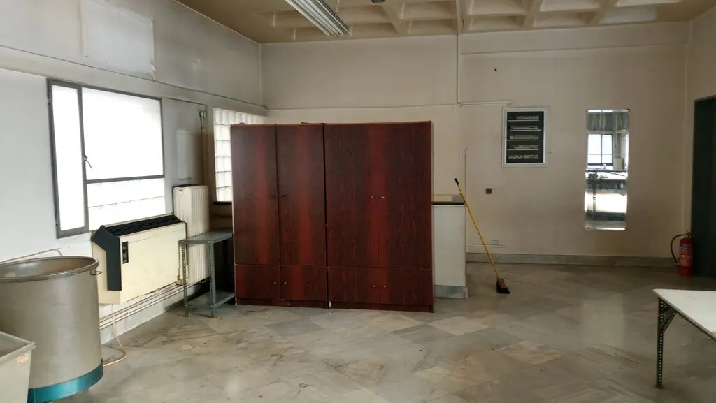 Commercial Property Of 560 M² In Athens