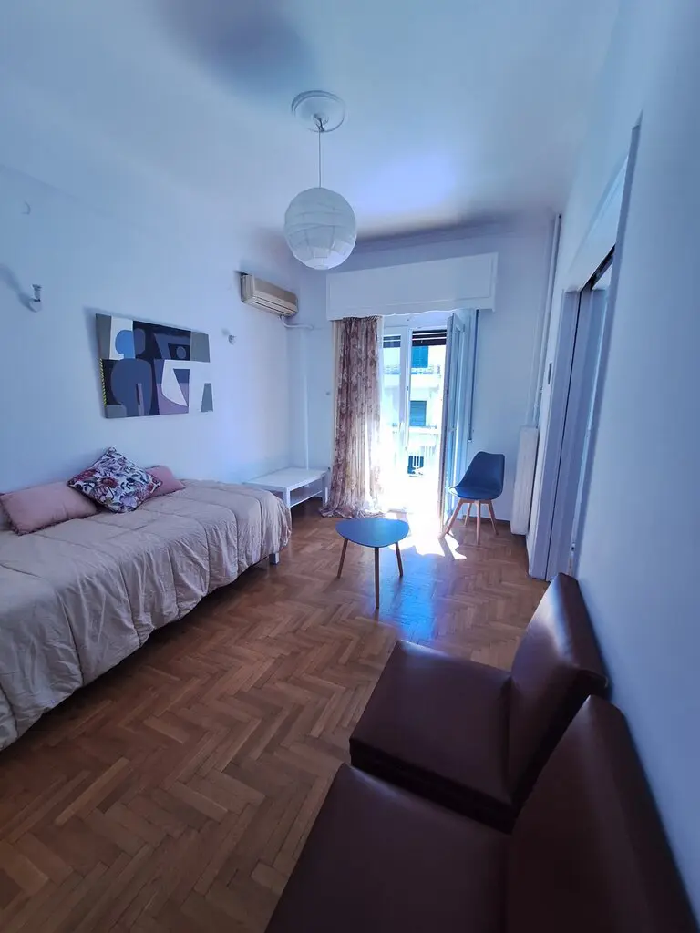 Flat Of 72 M² In Athens