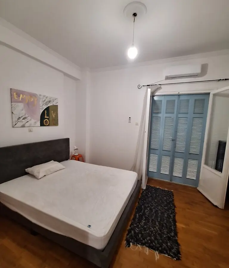 Flat Of 72 M² In Athens