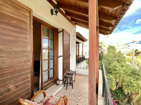 Flat Of 120 M² In Athens