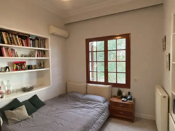 Flat Of 120 M² In Athens
