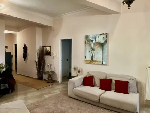 Flat Of 120 M² In Athens