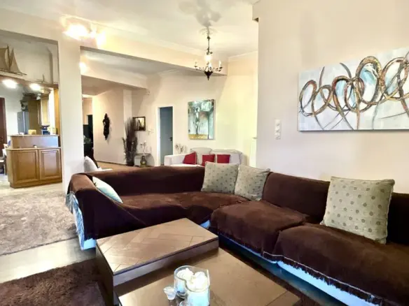 Flat Of 120 M² In Athens