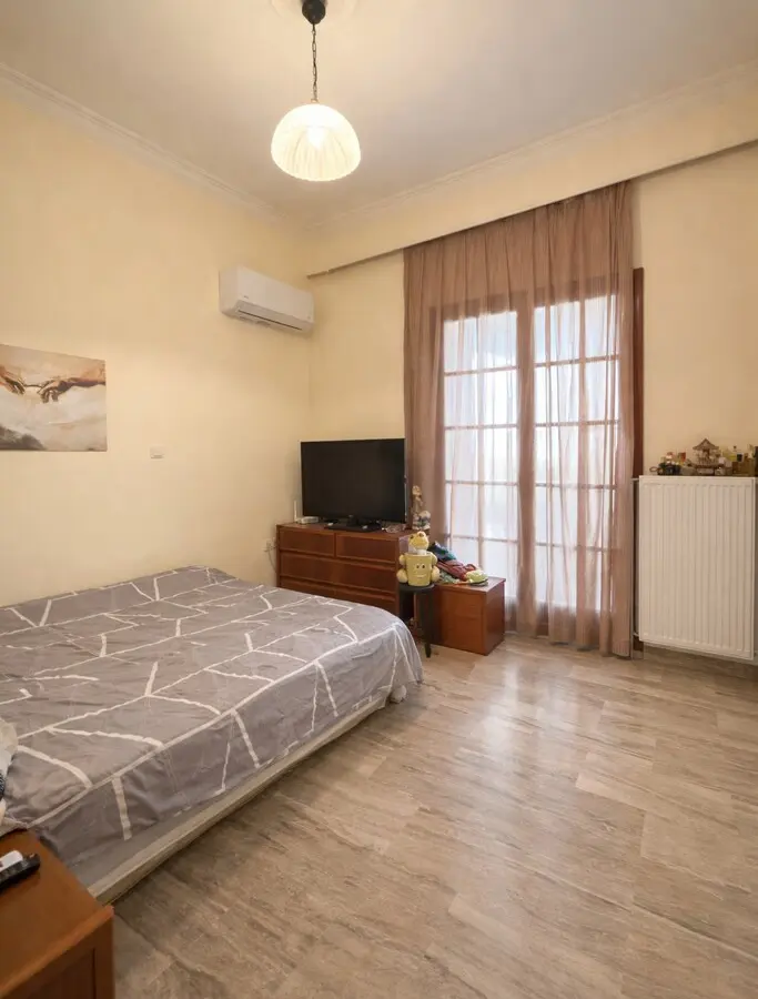 Flat Of 120 M² In Athens